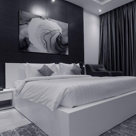 Samaya Hotel Apartment Дубай Экстерьер фото